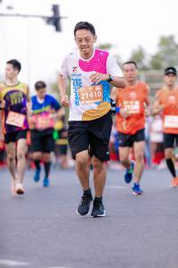 BIB: 21410
                            <button type="button" onclick="openModal(12866421)" class="btn btn-primary btn-sm float-right btn-popup" data-toggle="modal" data-target=".modal-high-quality">
                        <i class="fas fa-shopping-cart"></i> Add to Cart
                    </button>
                                            <button type="button" onclick="isThisMe(12866421, true)" class="btn btn-success btn-sm float-right btn-popup btn-isme hidden" data-toggle="tooltip" data-placement="bottom" title="นี่คือรูปของคุณใช่ไหม คลิกที่นี่เพื่อเอาเข้าอัลบั้ม">
                        <i class="fas fa-plus"></i> Add to album
                    </button>
                    <button type="button" onclick="isThisMe(12866421, false)" class="btn btn-warning btn-sm float-right btn-popup btn-isnotme hidden">
                        <i class="fas fa-ban"></i> Remove from album
                    </button>