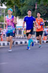 BIB: 44440, 475, 2033
                            <button type="button" onclick="openModal(12850457)" class="btn btn-primary btn-sm float-right btn-popup" data-toggle="modal" data-target=".modal-high-quality">
                        <i class="fas fa-shopping-cart"></i> Add to Cart
                    </button>
                                            <button type="button" onclick="isThisMe(12850457, true)" class="btn btn-success btn-sm float-right btn-popup btn-isme hidden" data-toggle="tooltip" data-placement="bottom" title="นี่คือรูปของคุณใช่ไหม คลิกที่นี่เพื่อเอาเข้าอัลบั้ม">
                        <i class="fas fa-plus"></i> Add to album
                    </button>
                    <button type="button" onclick="isThisMe(12850457, false)" class="btn btn-warning btn-sm float-right btn-popup btn-isnotme hidden">
                        <i class="fas fa-ban"></i> Remove from album
                    </button>