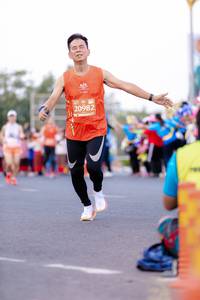 BIB: 20982
                            <button type="button" onclick="openModal(12861160)" class="btn btn-primary btn-sm float-right btn-popup" data-toggle="modal" data-target=".modal-high-quality">
                        <i class="fas fa-shopping-cart"></i> Add to Cart
                    </button>
                                            <button type="button" onclick="isThisMe(12861160, true)" class="btn btn-success btn-sm float-right btn-popup btn-isme hidden" data-toggle="tooltip" data-placement="bottom" title="นี่คือรูปของคุณใช่ไหม คลิกที่นี่เพื่อเอาเข้าอัลบั้ม">
                        <i class="fas fa-plus"></i> Add to album
                    </button>
                    <button type="button" onclick="isThisMe(12861160, false)" class="btn btn-warning btn-sm float-right btn-popup btn-isnotme hidden">
                        <i class="fas fa-ban"></i> Remove from album
                    </button>