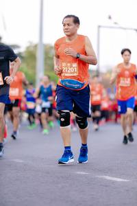 BIB: 21201
                            <button type="button" onclick="openModal(12866457)" class="btn btn-primary btn-sm float-right btn-popup" data-toggle="modal" data-target=".modal-high-quality">
                        <i class="fas fa-shopping-cart"></i> Add to Cart
                    </button>
                                            <button type="button" onclick="isThisMe(12866457, true)" class="btn btn-success btn-sm float-right btn-popup btn-isme hidden" data-toggle="tooltip" data-placement="bottom" title="นี่คือรูปของคุณใช่ไหม คลิกที่นี่เพื่อเอาเข้าอัลบั้ม">
                        <i class="fas fa-plus"></i> Add to album
                    </button>
                    <button type="button" onclick="isThisMe(12866457, false)" class="btn btn-warning btn-sm float-right btn-popup btn-isnotme hidden">
                        <i class="fas fa-ban"></i> Remove from album
                    </button>