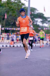 BIB: 20165
                            <button type="button" onclick="openModal(12849998)" class="btn btn-primary btn-sm float-right btn-popup" data-toggle="modal" data-target=".modal-high-quality">
                        <i class="fas fa-shopping-cart"></i> Add to Cart
                    </button>
                                            <button type="button" onclick="isThisMe(12849998, true)" class="btn btn-success btn-sm float-right btn-popup btn-isme hidden" data-toggle="tooltip" data-placement="bottom" title="นี่คือรูปของคุณใช่ไหม คลิกที่นี่เพื่อเอาเข้าอัลบั้ม">
                        <i class="fas fa-plus"></i> Add to album
                    </button>
                    <button type="button" onclick="isThisMe(12849998, false)" class="btn btn-warning btn-sm float-right btn-popup btn-isnotme hidden">
                        <i class="fas fa-ban"></i> Remove from album
                    </button>