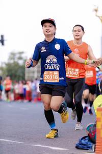 BIB: 21047, 20318
                            <button type="button" onclick="openModal(12861184)" class="btn btn-primary btn-sm float-right btn-popup" data-toggle="modal" data-target=".modal-high-quality">
                        <i class="fas fa-shopping-cart"></i> Add to Cart
                    </button>
                                            <button type="button" onclick="isThisMe(12861184, true)" class="btn btn-success btn-sm float-right btn-popup btn-isme hidden" data-toggle="tooltip" data-placement="bottom" title="นี่คือรูปของคุณใช่ไหม คลิกที่นี่เพื่อเอาเข้าอัลบั้ม">
                        <i class="fas fa-plus"></i> Add to album
                    </button>
                    <button type="button" onclick="isThisMe(12861184, false)" class="btn btn-warning btn-sm float-right btn-popup btn-isnotme hidden">
                        <i class="fas fa-ban"></i> Remove from album
                    </button>