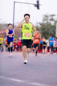BIB: 21066
                            <button type="button" onclick="openModal(12850488)" class="btn btn-primary btn-sm float-right btn-popup" data-toggle="modal" data-target=".modal-high-quality">
                        <i class="fas fa-shopping-cart"></i> Add to Cart
                    </button>
                                            <button type="button" onclick="isThisMe(12850488, true)" class="btn btn-success btn-sm float-right btn-popup btn-isme hidden" data-toggle="tooltip" data-placement="bottom" title="นี่คือรูปของคุณใช่ไหม คลิกที่นี่เพื่อเอาเข้าอัลบั้ม">
                        <i class="fas fa-plus"></i> Add to album
                    </button>
                    <button type="button" onclick="isThisMe(12850488, false)" class="btn btn-warning btn-sm float-right btn-popup btn-isnotme hidden">
                        <i class="fas fa-ban"></i> Remove from album
                    </button>