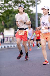 BIB: 28945, 25571
                            <button type="button" onclick="openModal(12861177)" class="btn btn-primary btn-sm float-right btn-popup" data-toggle="modal" data-target=".modal-high-quality">
                        <i class="fas fa-shopping-cart"></i> Add to Cart
                    </button>
                                            <button type="button" onclick="isThisMe(12861177, true)" class="btn btn-success btn-sm float-right btn-popup btn-isme hidden" data-toggle="tooltip" data-placement="bottom" title="นี่คือรูปของคุณใช่ไหม คลิกที่นี่เพื่อเอาเข้าอัลบั้ม">
                        <i class="fas fa-plus"></i> Add to album
                    </button>
                    <button type="button" onclick="isThisMe(12861177, false)" class="btn btn-warning btn-sm float-right btn-popup btn-isnotme hidden">
                        <i class="fas fa-ban"></i> Remove from album
                    </button>
