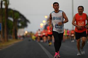 BIB: 26757, 44465
                            <button type="button" onclick="openModal(11130132)" class="btn btn-primary btn-sm float-right btn-popup" data-toggle="modal" data-target=".modal-high-quality">
                        <i class="fas fa-shopping-cart"></i> Add to Cart
                    </button>
                                            <button type="button" onclick="isThisMe(11130132, true)" class="btn btn-success btn-sm float-right btn-popup btn-isme hidden" data-toggle="tooltip" data-placement="bottom" title="นี่คือรูปของคุณใช่ไหม คลิกที่นี่เพื่อเอาเข้าอัลบั้ม">
                        <i class="fas fa-plus"></i> Add to album
                    </button>
                    <button type="button" onclick="isThisMe(11130132, false)" class="btn btn-warning btn-sm float-right btn-popup btn-isnotme hidden">
                        <i class="fas fa-ban"></i> Remove from album
                    </button>