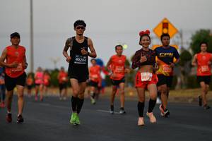 BIB: 40204, 21010, 2359
                            <button type="button" onclick="openModal(11156982)" class="btn btn-primary btn-sm float-right btn-popup" data-toggle="modal" data-target=".modal-high-quality">
                        <i class="fas fa-shopping-cart"></i> Add to Cart
                    </button>
                                            <button type="button" onclick="isThisMe(11156982, true)" class="btn btn-success btn-sm float-right btn-popup btn-isme hidden" data-toggle="tooltip" data-placement="bottom" title="นี่คือรูปของคุณใช่ไหม คลิกที่นี่เพื่อเอาเข้าอัลบั้ม">
                        <i class="fas fa-plus"></i> Add to album
                    </button>
                    <button type="button" onclick="isThisMe(11156982, false)" class="btn btn-warning btn-sm float-right btn-popup btn-isnotme hidden">
                        <i class="fas fa-ban"></i> Remove from album
                    </button>