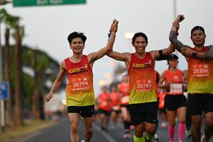 BIB: 20306, 20794, 20783, 26440
                            <button type="button" onclick="openModal(11207609)" class="btn btn-primary btn-sm float-right btn-popup" data-toggle="modal" data-target=".modal-high-quality">
                        <i class="fas fa-shopping-cart"></i> Add to Cart
                    </button>
                                            <button type="button" onclick="isThisMe(11207609, true)" class="btn btn-success btn-sm float-right btn-popup btn-isme hidden" data-toggle="tooltip" data-placement="bottom" title="นี่คือรูปของคุณใช่ไหม คลิกที่นี่เพื่อเอาเข้าอัลบั้ม">
                        <i class="fas fa-plus"></i> Add to album
                    </button>
                    <button type="button" onclick="isThisMe(11207609, false)" class="btn btn-warning btn-sm float-right btn-popup btn-isnotme hidden">
                        <i class="fas fa-ban"></i> Remove from album
                    </button>