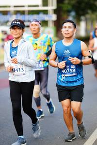 BIB: 3413, 40758
                            <button type="button" onclick="openModal(12253616)" class="btn btn-primary btn-sm float-right btn-popup" data-toggle="modal" data-target=".modal-high-quality">
                        <i class="fas fa-shopping-cart"></i> Add to Cart
                    </button>
                                            <button type="button" onclick="isThisMe(12253616, true)" class="btn btn-success btn-sm float-right btn-popup btn-isme hidden" data-toggle="tooltip" data-placement="bottom" title="นี่คือรูปของคุณใช่ไหม คลิกที่นี่เพื่อเอาเข้าอัลบั้ม">
                        <i class="fas fa-plus"></i> Add to album
                    </button>
                    <button type="button" onclick="isThisMe(12253616, false)" class="btn btn-warning btn-sm float-right btn-popup btn-isnotme hidden">
                        <i class="fas fa-ban"></i> Remove from album
                    </button>