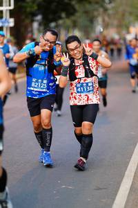 BIB: 82125, 41138
                            <button type="button" onclick="openModal(12231526)" class="btn btn-primary btn-sm float-right btn-popup" data-toggle="modal" data-target=".modal-high-quality">
                        <i class="fas fa-shopping-cart"></i> Add to Cart
                    </button>
                                            <button type="button" onclick="isThisMe(12231526, true)" class="btn btn-success btn-sm float-right btn-popup btn-isme hidden" data-toggle="tooltip" data-placement="bottom" title="นี่คือรูปของคุณใช่ไหม คลิกที่นี่เพื่อเอาเข้าอัลบั้ม">
                        <i class="fas fa-plus"></i> Add to album
                    </button>
                    <button type="button" onclick="isThisMe(12231526, false)" class="btn btn-warning btn-sm float-right btn-popup btn-isnotme hidden">
                        <i class="fas fa-ban"></i> Remove from album
                    </button>