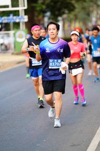 BIB: 450, 83702
                            <button type="button" onclick="openModal(12245530)" class="btn btn-primary btn-sm float-right btn-popup" data-toggle="modal" data-target=".modal-high-quality">
                        <i class="fas fa-shopping-cart"></i> Add to Cart
                    </button>
                                            <button type="button" onclick="isThisMe(12245530, true)" class="btn btn-success btn-sm float-right btn-popup btn-isme hidden" data-toggle="tooltip" data-placement="bottom" title="นี่คือรูปของคุณใช่ไหม คลิกที่นี่เพื่อเอาเข้าอัลบั้ม">
                        <i class="fas fa-plus"></i> Add to album
                    </button>
                    <button type="button" onclick="isThisMe(12245530, false)" class="btn btn-warning btn-sm float-right btn-popup btn-isnotme hidden">
                        <i class="fas fa-ban"></i> Remove from album
                    </button>