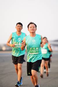 BIB: 0378, 51671
                            <button type="button" onclick="openModal(12176000)" class="btn btn-primary btn-sm float-right btn-popup" data-toggle="modal" data-target=".modal-high-quality">
                        <i class="fas fa-shopping-cart"></i> Add to Cart
                    </button>
                                            <button type="button" onclick="isThisMe(12176000, true)" class="btn btn-success btn-sm float-right btn-popup btn-isme hidden" data-toggle="tooltip" data-placement="bottom" title="นี่คือรูปของคุณใช่ไหม คลิกที่นี่เพื่อเอาเข้าอัลบั้ม">
                        <i class="fas fa-plus"></i> Add to album
                    </button>
                    <button type="button" onclick="isThisMe(12176000, false)" class="btn btn-warning btn-sm float-right btn-popup btn-isnotme hidden">
                        <i class="fas fa-ban"></i> Remove from album
                    </button>