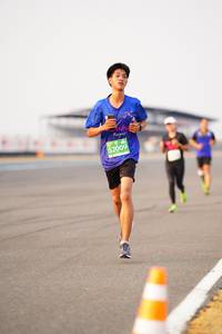 BIB: 52009
                            <button type="button" onclick="openModal(12144509)" class="btn btn-primary btn-sm float-right btn-popup" data-toggle="modal" data-target=".modal-high-quality">
                        <i class="fas fa-shopping-cart"></i> Add to Cart
                    </button>
                                            <button type="button" onclick="isThisMe(12144509, true)" class="btn btn-success btn-sm float-right btn-popup btn-isme hidden" data-toggle="tooltip" data-placement="bottom" title="นี่คือรูปของคุณใช่ไหม คลิกที่นี่เพื่อเอาเข้าอัลบั้ม">
                        <i class="fas fa-plus"></i> Add to album
                    </button>
                    <button type="button" onclick="isThisMe(12144509, false)" class="btn btn-warning btn-sm float-right btn-popup btn-isnotme hidden">
                        <i class="fas fa-ban"></i> Remove from album
                    </button>