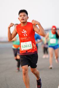 BIB: 2010, 52652
                            <button type="button" onclick="openModal(12199303)" class="btn btn-primary btn-sm float-right btn-popup" data-toggle="modal" data-target=".modal-high-quality">
                        <i class="fas fa-shopping-cart"></i> Add to Cart
                    </button>
                                            <button type="button" onclick="isThisMe(12199303, true)" class="btn btn-success btn-sm float-right btn-popup btn-isme hidden" data-toggle="tooltip" data-placement="bottom" title="นี่คือรูปของคุณใช่ไหม คลิกที่นี่เพื่อเอาเข้าอัลบั้ม">
                        <i class="fas fa-plus"></i> Add to album
                    </button>
                    <button type="button" onclick="isThisMe(12199303, false)" class="btn btn-warning btn-sm float-right btn-popup btn-isnotme hidden">
                        <i class="fas fa-ban"></i> Remove from album
                    </button>