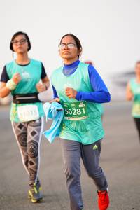 BIB: 50281, 015
                            <button type="button" onclick="openModal(12174109)" class="btn btn-primary btn-sm float-right btn-popup" data-toggle="modal" data-target=".modal-high-quality">
                        <i class="fas fa-shopping-cart"></i> Add to Cart
                    </button>
                                            <button type="button" onclick="isThisMe(12174109, true)" class="btn btn-success btn-sm float-right btn-popup btn-isme hidden" data-toggle="tooltip" data-placement="bottom" title="นี่คือรูปของคุณใช่ไหม คลิกที่นี่เพื่อเอาเข้าอัลบั้ม">
                        <i class="fas fa-plus"></i> Add to album
                    </button>
                    <button type="button" onclick="isThisMe(12174109, false)" class="btn btn-warning btn-sm float-right btn-popup btn-isnotme hidden">
                        <i class="fas fa-ban"></i> Remove from album
                    </button>