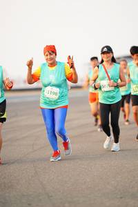 BIB: 507, 3198
                            <button type="button" onclick="openModal(12164243)" class="btn btn-primary btn-sm float-right btn-popup" data-toggle="modal" data-target=".modal-high-quality">
                        <i class="fas fa-shopping-cart"></i> Add to Cart
                    </button>
                                            <button type="button" onclick="isThisMe(12164243, true)" class="btn btn-success btn-sm float-right btn-popup btn-isme hidden" data-toggle="tooltip" data-placement="bottom" title="นี่คือรูปของคุณใช่ไหม คลิกที่นี่เพื่อเอาเข้าอัลบั้ม">
                        <i class="fas fa-plus"></i> Add to album
                    </button>
                    <button type="button" onclick="isThisMe(12164243, false)" class="btn btn-warning btn-sm float-right btn-popup btn-isnotme hidden">
                        <i class="fas fa-ban"></i> Remove from album
                    </button>