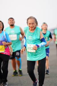 BIB: 312, 135
                            <button type="button" onclick="openModal(12278992)" class="btn btn-primary btn-sm float-right btn-popup" data-toggle="modal" data-target=".modal-high-quality">
                        <i class="fas fa-shopping-cart"></i> Add to Cart
                    </button>
                                            <button type="button" onclick="isThisMe(12278992, true)" class="btn btn-success btn-sm float-right btn-popup btn-isme hidden" data-toggle="tooltip" data-placement="bottom" title="นี่คือรูปของคุณใช่ไหม คลิกที่นี่เพื่อเอาเข้าอัลบั้ม">
                        <i class="fas fa-plus"></i> Add to album
                    </button>
                    <button type="button" onclick="isThisMe(12278992, false)" class="btn btn-warning btn-sm float-right btn-popup btn-isnotme hidden">
                        <i class="fas fa-ban"></i> Remove from album
                    </button>