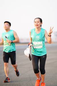 BIB: 517, 52599
                            <button type="button" onclick="openModal(12156900)" class="btn btn-primary btn-sm float-right btn-popup" data-toggle="modal" data-target=".modal-high-quality">
                        <i class="fas fa-shopping-cart"></i> Add to Cart
                    </button>
                                            <button type="button" onclick="isThisMe(12156900, true)" class="btn btn-success btn-sm float-right btn-popup btn-isme hidden" data-toggle="tooltip" data-placement="bottom" title="นี่คือรูปของคุณใช่ไหม คลิกที่นี่เพื่อเอาเข้าอัลบั้ม">
                        <i class="fas fa-plus"></i> Add to album
                    </button>
                    <button type="button" onclick="isThisMe(12156900, false)" class="btn btn-warning btn-sm float-right btn-popup btn-isnotme hidden">
                        <i class="fas fa-ban"></i> Remove from album
                    </button>