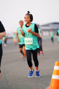 BIB: 2431
                            <button type="button" onclick="openModal(12180588)" class="btn btn-primary btn-sm float-right btn-popup" data-toggle="modal" data-target=".modal-high-quality">
                        <i class="fas fa-shopping-cart"></i> Add to Cart
                    </button>
                                            <button type="button" onclick="isThisMe(12180588, true)" class="btn btn-success btn-sm float-right btn-popup btn-isme hidden" data-toggle="tooltip" data-placement="bottom" title="นี่คือรูปของคุณใช่ไหม คลิกที่นี่เพื่อเอาเข้าอัลบั้ม">
                        <i class="fas fa-plus"></i> Add to album
                    </button>
                    <button type="button" onclick="isThisMe(12180588, false)" class="btn btn-warning btn-sm float-right btn-popup btn-isnotme hidden">
                        <i class="fas fa-ban"></i> Remove from album
                    </button>