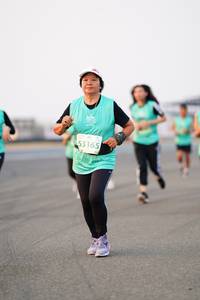 BIB: 53165
                            <button type="button" onclick="openModal(12201670)" class="btn btn-primary btn-sm float-right btn-popup" data-toggle="modal" data-target=".modal-high-quality">
                        <i class="fas fa-shopping-cart"></i> Add to Cart
                    </button>
                                            <button type="button" onclick="isThisMe(12201670, true)" class="btn btn-success btn-sm float-right btn-popup btn-isme hidden" data-toggle="tooltip" data-placement="bottom" title="นี่คือรูปของคุณใช่ไหม คลิกที่นี่เพื่อเอาเข้าอัลบั้ม">
                        <i class="fas fa-plus"></i> Add to album
                    </button>
                    <button type="button" onclick="isThisMe(12201670, false)" class="btn btn-warning btn-sm float-right btn-popup btn-isnotme hidden">
                        <i class="fas fa-ban"></i> Remove from album
                    </button>