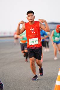 BIB: 2010, 52652
                            <button type="button" onclick="openModal(12199288)" class="btn btn-primary btn-sm float-right btn-popup" data-toggle="modal" data-target=".modal-high-quality">
                        <i class="fas fa-shopping-cart"></i> Add to Cart
                    </button>
                                            <button type="button" onclick="isThisMe(12199288, true)" class="btn btn-success btn-sm float-right btn-popup btn-isme hidden" data-toggle="tooltip" data-placement="bottom" title="นี่คือรูปของคุณใช่ไหม คลิกที่นี่เพื่อเอาเข้าอัลบั้ม">
                        <i class="fas fa-plus"></i> Add to album
                    </button>
                    <button type="button" onclick="isThisMe(12199288, false)" class="btn btn-warning btn-sm float-right btn-popup btn-isnotme hidden">
                        <i class="fas fa-ban"></i> Remove from album
                    </button>