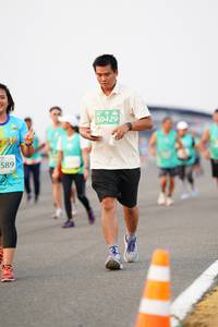 BIB: 50429, 589
                            <button type="button" onclick="openModal(12278596)" class="btn btn-primary btn-sm float-right btn-popup" data-toggle="modal" data-target=".modal-high-quality">
                        <i class="fas fa-shopping-cart"></i> Add to Cart
                    </button>
                                            <button type="button" onclick="isThisMe(12278596, true)" class="btn btn-success btn-sm float-right btn-popup btn-isme hidden" data-toggle="tooltip" data-placement="bottom" title="นี่คือรูปของคุณใช่ไหม คลิกที่นี่เพื่อเอาเข้าอัลบั้ม">
                        <i class="fas fa-plus"></i> Add to album
                    </button>
                    <button type="button" onclick="isThisMe(12278596, false)" class="btn btn-warning btn-sm float-right btn-popup btn-isnotme hidden">
                        <i class="fas fa-ban"></i> Remove from album
                    </button>