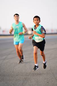 BIB: 51303
                            <button type="button" onclick="openModal(12152103)" class="btn btn-primary btn-sm float-right btn-popup" data-toggle="modal" data-target=".modal-high-quality">
                        <i class="fas fa-shopping-cart"></i> Add to Cart
                    </button>
                                            <button type="button" onclick="isThisMe(12152103, true)" class="btn btn-success btn-sm float-right btn-popup btn-isme hidden" data-toggle="tooltip" data-placement="bottom" title="นี่คือรูปของคุณใช่ไหม คลิกที่นี่เพื่อเอาเข้าอัลบั้ม">
                        <i class="fas fa-plus"></i> Add to album
                    </button>
                    <button type="button" onclick="isThisMe(12152103, false)" class="btn btn-warning btn-sm float-right btn-popup btn-isnotme hidden">
                        <i class="fas fa-ban"></i> Remove from album
                    </button>