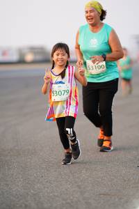 BIB: 53100, 53079
                            <button type="button" onclick="openModal(12195445)" class="btn btn-primary btn-sm float-right btn-popup" data-toggle="modal" data-target=".modal-high-quality">
                        <i class="fas fa-shopping-cart"></i> Add to Cart
                    </button>
                                            <button type="button" onclick="isThisMe(12195445, true)" class="btn btn-success btn-sm float-right btn-popup btn-isme hidden" data-toggle="tooltip" data-placement="bottom" title="นี่คือรูปของคุณใช่ไหม คลิกที่นี่เพื่อเอาเข้าอัลบั้ม">
                        <i class="fas fa-plus"></i> Add to album
                    </button>
                    <button type="button" onclick="isThisMe(12195445, false)" class="btn btn-warning btn-sm float-right btn-popup btn-isnotme hidden">
                        <i class="fas fa-ban"></i> Remove from album
                    </button>