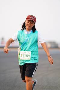 BIB: 51189
                            <button type="button" onclick="openModal(12201553)" class="btn btn-primary btn-sm float-right btn-popup" data-toggle="modal" data-target=".modal-high-quality">
                        <i class="fas fa-shopping-cart"></i> Add to Cart
                    </button>
                                            <button type="button" onclick="isThisMe(12201553, true)" class="btn btn-success btn-sm float-right btn-popup btn-isme hidden" data-toggle="tooltip" data-placement="bottom" title="นี่คือรูปของคุณใช่ไหม คลิกที่นี่เพื่อเอาเข้าอัลบั้ม">
                        <i class="fas fa-plus"></i> Add to album
                    </button>
                    <button type="button" onclick="isThisMe(12201553, false)" class="btn btn-warning btn-sm float-right btn-popup btn-isnotme hidden">
                        <i class="fas fa-ban"></i> Remove from album
                    </button>