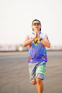 BIB: 50313
                            <button type="button" onclick="openModal(12140721)" class="btn btn-primary btn-sm float-right btn-popup" data-toggle="modal" data-target=".modal-high-quality">
                        <i class="fas fa-shopping-cart"></i> Add to Cart
                    </button>
                                            <button type="button" onclick="isThisMe(12140721, true)" class="btn btn-success btn-sm float-right btn-popup btn-isme hidden" data-toggle="tooltip" data-placement="bottom" title="นี่คือรูปของคุณใช่ไหม คลิกที่นี่เพื่อเอาเข้าอัลบั้ม">
                        <i class="fas fa-plus"></i> Add to album
                    </button>
                    <button type="button" onclick="isThisMe(12140721, false)" class="btn btn-warning btn-sm float-right btn-popup btn-isnotme hidden">
                        <i class="fas fa-ban"></i> Remove from album
                    </button>