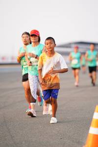 BIB: 50108
                            <button type="button" onclick="openModal(12173536)" class="btn btn-primary btn-sm float-right btn-popup" data-toggle="modal" data-target=".modal-high-quality">
                        <i class="fas fa-shopping-cart"></i> Add to Cart
                    </button>
                                            <button type="button" onclick="isThisMe(12173536, true)" class="btn btn-success btn-sm float-right btn-popup btn-isme hidden" data-toggle="tooltip" data-placement="bottom" title="นี่คือรูปของคุณใช่ไหม คลิกที่นี่เพื่อเอาเข้าอัลบั้ม">
                        <i class="fas fa-plus"></i> Add to album
                    </button>
                    <button type="button" onclick="isThisMe(12173536, false)" class="btn btn-warning btn-sm float-right btn-popup btn-isnotme hidden">
                        <i class="fas fa-ban"></i> Remove from album
                    </button>