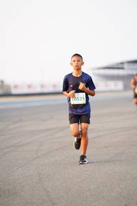 BIB: 50525
                            <button type="button" onclick="openModal(12153226)" class="btn btn-primary btn-sm float-right btn-popup" data-toggle="modal" data-target=".modal-high-quality">
                        <i class="fas fa-shopping-cart"></i> Add to Cart
                    </button>
                                            <button type="button" onclick="isThisMe(12153226, true)" class="btn btn-success btn-sm float-right btn-popup btn-isme hidden" data-toggle="tooltip" data-placement="bottom" title="นี่คือรูปของคุณใช่ไหม คลิกที่นี่เพื่อเอาเข้าอัลบั้ม">
                        <i class="fas fa-plus"></i> Add to album
                    </button>
                    <button type="button" onclick="isThisMe(12153226, false)" class="btn btn-warning btn-sm float-right btn-popup btn-isnotme hidden">
                        <i class="fas fa-ban"></i> Remove from album
                    </button>