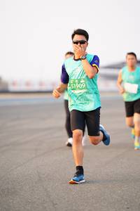 BIB: 51909
                            <button type="button" onclick="openModal(12162713)" class="btn btn-primary btn-sm float-right btn-popup" data-toggle="modal" data-target=".modal-high-quality">
                        <i class="fas fa-shopping-cart"></i> Add to Cart
                    </button>
                                            <button type="button" onclick="isThisMe(12162713, true)" class="btn btn-success btn-sm float-right btn-popup btn-isme hidden" data-toggle="tooltip" data-placement="bottom" title="นี่คือรูปของคุณใช่ไหม คลิกที่นี่เพื่อเอาเข้าอัลบั้ม">
                        <i class="fas fa-plus"></i> Add to album
                    </button>
                    <button type="button" onclick="isThisMe(12162713, false)" class="btn btn-warning btn-sm float-right btn-popup btn-isnotme hidden">
                        <i class="fas fa-ban"></i> Remove from album
                    </button>