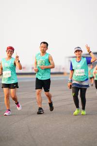 BIB: 1776, 53070, 2729
                            <button type="button" onclick="openModal(12173623)" class="btn btn-primary btn-sm float-right btn-popup" data-toggle="modal" data-target=".modal-high-quality">
                        <i class="fas fa-shopping-cart"></i> Add to Cart
                    </button>
                                            <button type="button" onclick="isThisMe(12173623, true)" class="btn btn-success btn-sm float-right btn-popup btn-isme hidden" data-toggle="tooltip" data-placement="bottom" title="นี่คือรูปของคุณใช่ไหม คลิกที่นี่เพื่อเอาเข้าอัลบั้ม">
                        <i class="fas fa-plus"></i> Add to album
                    </button>
                    <button type="button" onclick="isThisMe(12173623, false)" class="btn btn-warning btn-sm float-right btn-popup btn-isnotme hidden">
                        <i class="fas fa-ban"></i> Remove from album
                    </button>