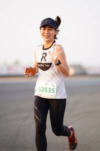 BIB: 52535
                            <button type="button" onclick="openModal(12152666)" class="btn btn-primary btn-sm float-right btn-popup" data-toggle="modal" data-target=".modal-high-quality">
                        <i class="fas fa-shopping-cart"></i> Add to Cart
                    </button>
                                            <button type="button" onclick="isThisMe(12152666, true)" class="btn btn-success btn-sm float-right btn-popup btn-isme hidden" data-toggle="tooltip" data-placement="bottom" title="นี่คือรูปของคุณใช่ไหม คลิกที่นี่เพื่อเอาเข้าอัลบั้ม">
                        <i class="fas fa-plus"></i> Add to album
                    </button>
                    <button type="button" onclick="isThisMe(12152666, false)" class="btn btn-warning btn-sm float-right btn-popup btn-isnotme hidden">
                        <i class="fas fa-ban"></i> Remove from album
                    </button>