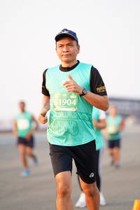 BIB: 1904
                            <button type="button" onclick="openModal(12160519)" class="btn btn-primary btn-sm float-right btn-popup" data-toggle="modal" data-target=".modal-high-quality">
                        <i class="fas fa-shopping-cart"></i> Add to Cart
                    </button>
                                            <button type="button" onclick="isThisMe(12160519, true)" class="btn btn-success btn-sm float-right btn-popup btn-isme hidden" data-toggle="tooltip" data-placement="bottom" title="นี่คือรูปของคุณใช่ไหม คลิกที่นี่เพื่อเอาเข้าอัลบั้ม">
                        <i class="fas fa-plus"></i> Add to album
                    </button>
                    <button type="button" onclick="isThisMe(12160519, false)" class="btn btn-warning btn-sm float-right btn-popup btn-isnotme hidden">
                        <i class="fas fa-ban"></i> Remove from album
                    </button>