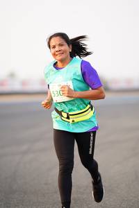 BIB: 530
                            <button type="button" onclick="openModal(12162144)" class="btn btn-primary btn-sm float-right btn-popup" data-toggle="modal" data-target=".modal-high-quality">
                        <i class="fas fa-shopping-cart"></i> Add to Cart
                    </button>
                                            <button type="button" onclick="isThisMe(12162144, true)" class="btn btn-success btn-sm float-right btn-popup btn-isme hidden" data-toggle="tooltip" data-placement="bottom" title="นี่คือรูปของคุณใช่ไหม คลิกที่นี่เพื่อเอาเข้าอัลบั้ม">
                        <i class="fas fa-plus"></i> Add to album
                    </button>
                    <button type="button" onclick="isThisMe(12162144, false)" class="btn btn-warning btn-sm float-right btn-popup btn-isnotme hidden">
                        <i class="fas fa-ban"></i> Remove from album
                    </button>