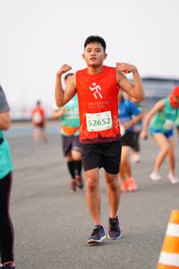 BIB: 2010, 52652
                            <button type="button" onclick="openModal(12199271)" class="btn btn-primary btn-sm float-right btn-popup" data-toggle="modal" data-target=".modal-high-quality">
                        <i class="fas fa-shopping-cart"></i> Add to Cart
                    </button>
                                            <button type="button" onclick="isThisMe(12199271, true)" class="btn btn-success btn-sm float-right btn-popup btn-isme hidden" data-toggle="tooltip" data-placement="bottom" title="นี่คือรูปของคุณใช่ไหม คลิกที่นี่เพื่อเอาเข้าอัลบั้ม">
                        <i class="fas fa-plus"></i> Add to album
                    </button>
                    <button type="button" onclick="isThisMe(12199271, false)" class="btn btn-warning btn-sm float-right btn-popup btn-isnotme hidden">
                        <i class="fas fa-ban"></i> Remove from album
                    </button>