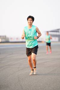 BIB: 51785
                            <button type="button" onclick="openModal(12156192)" class="btn btn-primary btn-sm float-right btn-popup" data-toggle="modal" data-target=".modal-high-quality">
                        <i class="fas fa-shopping-cart"></i> Add to Cart
                    </button>
                                            <button type="button" onclick="isThisMe(12156192, true)" class="btn btn-success btn-sm float-right btn-popup btn-isme hidden" data-toggle="tooltip" data-placement="bottom" title="นี่คือรูปของคุณใช่ไหม คลิกที่นี่เพื่อเอาเข้าอัลบั้ม">
                        <i class="fas fa-plus"></i> Add to album
                    </button>
                    <button type="button" onclick="isThisMe(12156192, false)" class="btn btn-warning btn-sm float-right btn-popup btn-isnotme hidden">
                        <i class="fas fa-ban"></i> Remove from album
                    </button>