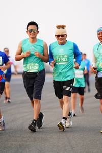 BIB: 51902, 51626
                            <button type="button" onclick="openModal(12200171)" class="btn btn-primary btn-sm float-right btn-popup" data-toggle="modal" data-target=".modal-high-quality">
                        <i class="fas fa-shopping-cart"></i> Add to Cart
                    </button>
                                            <button type="button" onclick="isThisMe(12200171, true)" class="btn btn-success btn-sm float-right btn-popup btn-isme hidden" data-toggle="tooltip" data-placement="bottom" title="นี่คือรูปของคุณใช่ไหม คลิกที่นี่เพื่อเอาเข้าอัลบั้ม">
                        <i class="fas fa-plus"></i> Add to album
                    </button>
                    <button type="button" onclick="isThisMe(12200171, false)" class="btn btn-warning btn-sm float-right btn-popup btn-isnotme hidden">
                        <i class="fas fa-ban"></i> Remove from album
                    </button>