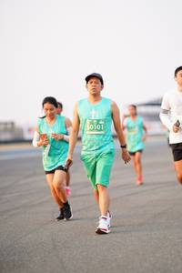 BIB: 50101
                            <button type="button" onclick="openModal(12171142)" class="btn btn-primary btn-sm float-right btn-popup" data-toggle="modal" data-target=".modal-high-quality">
                        <i class="fas fa-shopping-cart"></i> Add to Cart
                    </button>
                                            <button type="button" onclick="isThisMe(12171142, true)" class="btn btn-success btn-sm float-right btn-popup btn-isme hidden" data-toggle="tooltip" data-placement="bottom" title="นี่คือรูปของคุณใช่ไหม คลิกที่นี่เพื่อเอาเข้าอัลบั้ม">
                        <i class="fas fa-plus"></i> Add to album
                    </button>
                    <button type="button" onclick="isThisMe(12171142, false)" class="btn btn-warning btn-sm float-right btn-popup btn-isnotme hidden">
                        <i class="fas fa-ban"></i> Remove from album
                    </button>