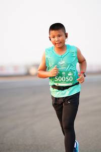 BIB: 50050
                            <button type="button" onclick="openModal(12161985)" class="btn btn-primary btn-sm float-right btn-popup" data-toggle="modal" data-target=".modal-high-quality">
                        <i class="fas fa-shopping-cart"></i> Add to Cart
                    </button>
                                            <button type="button" onclick="isThisMe(12161985, true)" class="btn btn-success btn-sm float-right btn-popup btn-isme hidden" data-toggle="tooltip" data-placement="bottom" title="นี่คือรูปของคุณใช่ไหม คลิกที่นี่เพื่อเอาเข้าอัลบั้ม">
                        <i class="fas fa-plus"></i> Add to album
                    </button>
                    <button type="button" onclick="isThisMe(12161985, false)" class="btn btn-warning btn-sm float-right btn-popup btn-isnotme hidden">
                        <i class="fas fa-ban"></i> Remove from album
                    </button>