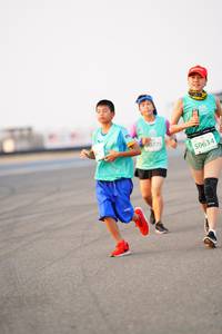 BIB: 0775, 50634
                            <button type="button" onclick="openModal(12165542)" class="btn btn-primary btn-sm float-right btn-popup" data-toggle="modal" data-target=".modal-high-quality">
                        <i class="fas fa-shopping-cart"></i> Add to Cart
                    </button>
                                            <button type="button" onclick="isThisMe(12165542, true)" class="btn btn-success btn-sm float-right btn-popup btn-isme hidden" data-toggle="tooltip" data-placement="bottom" title="นี่คือรูปของคุณใช่ไหม คลิกที่นี่เพื่อเอาเข้าอัลบั้ม">
                        <i class="fas fa-plus"></i> Add to album
                    </button>
                    <button type="button" onclick="isThisMe(12165542, false)" class="btn btn-warning btn-sm float-right btn-popup btn-isnotme hidden">
                        <i class="fas fa-ban"></i> Remove from album
                    </button>