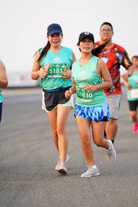 BIB: 51832, 1830
                            <button type="button" onclick="openModal(12278759)" class="btn btn-primary btn-sm float-right btn-popup" data-toggle="modal" data-target=".modal-high-quality">
                        <i class="fas fa-shopping-cart"></i> Add to Cart
                    </button>
                                            <button type="button" onclick="isThisMe(12278759, true)" class="btn btn-success btn-sm float-right btn-popup btn-isme hidden" data-toggle="tooltip" data-placement="bottom" title="นี่คือรูปของคุณใช่ไหม คลิกที่นี่เพื่อเอาเข้าอัลบั้ม">
                        <i class="fas fa-plus"></i> Add to album
                    </button>
                    <button type="button" onclick="isThisMe(12278759, false)" class="btn btn-warning btn-sm float-right btn-popup btn-isnotme hidden">
                        <i class="fas fa-ban"></i> Remove from album
                    </button>