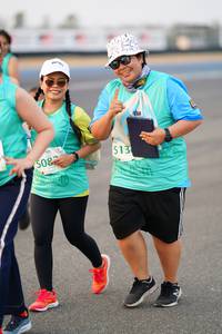 BIB: 513, 502
                            <button type="button" onclick="openModal(12280524)" class="btn btn-primary btn-sm float-right btn-popup" data-toggle="modal" data-target=".modal-high-quality">
                        <i class="fas fa-shopping-cart"></i> Add to Cart
                    </button>
                                            <button type="button" onclick="isThisMe(12280524, true)" class="btn btn-success btn-sm float-right btn-popup btn-isme hidden" data-toggle="tooltip" data-placement="bottom" title="นี่คือรูปของคุณใช่ไหม คลิกที่นี่เพื่อเอาเข้าอัลบั้ม">
                        <i class="fas fa-plus"></i> Add to album
                    </button>
                    <button type="button" onclick="isThisMe(12280524, false)" class="btn btn-warning btn-sm float-right btn-popup btn-isnotme hidden">
                        <i class="fas fa-ban"></i> Remove from album
                    </button>