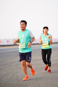 BIB: 1881
                            <button type="button" onclick="openModal(12167696)" class="btn btn-primary btn-sm float-right btn-popup" data-toggle="modal" data-target=".modal-high-quality">
                        <i class="fas fa-shopping-cart"></i> Add to Cart
                    </button>
                                            <button type="button" onclick="isThisMe(12167696, true)" class="btn btn-success btn-sm float-right btn-popup btn-isme hidden" data-toggle="tooltip" data-placement="bottom" title="นี่คือรูปของคุณใช่ไหม คลิกที่นี่เพื่อเอาเข้าอัลบั้ม">
                        <i class="fas fa-plus"></i> Add to album
                    </button>
                    <button type="button" onclick="isThisMe(12167696, false)" class="btn btn-warning btn-sm float-right btn-popup btn-isnotme hidden">
                        <i class="fas fa-ban"></i> Remove from album
                    </button>