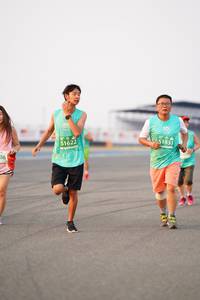 BIB: 51831, 51622
                            <button type="button" onclick="openModal(12175806)" class="btn btn-primary btn-sm float-right btn-popup" data-toggle="modal" data-target=".modal-high-quality">
                        <i class="fas fa-shopping-cart"></i> Add to Cart
                    </button>
                                            <button type="button" onclick="isThisMe(12175806, true)" class="btn btn-success btn-sm float-right btn-popup btn-isme hidden" data-toggle="tooltip" data-placement="bottom" title="นี่คือรูปของคุณใช่ไหม คลิกที่นี่เพื่อเอาเข้าอัลบั้ม">
                        <i class="fas fa-plus"></i> Add to album
                    </button>
                    <button type="button" onclick="isThisMe(12175806, false)" class="btn btn-warning btn-sm float-right btn-popup btn-isnotme hidden">
                        <i class="fas fa-ban"></i> Remove from album
                    </button>