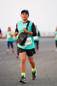 BIB: 703
                            <button type="button" onclick="openModal(12201656)" class="btn btn-primary btn-sm float-right btn-popup" data-toggle="modal" data-target=".modal-high-quality">
                        <i class="fas fa-shopping-cart"></i> Add to Cart
                    </button>
                                            <button type="button" onclick="isThisMe(12201656, true)" class="btn btn-success btn-sm float-right btn-popup btn-isme hidden" data-toggle="tooltip" data-placement="bottom" title="นี่คือรูปของคุณใช่ไหม คลิกที่นี่เพื่อเอาเข้าอัลบั้ม">
                        <i class="fas fa-plus"></i> Add to album
                    </button>
                    <button type="button" onclick="isThisMe(12201656, false)" class="btn btn-warning btn-sm float-right btn-popup btn-isnotme hidden">
                        <i class="fas fa-ban"></i> Remove from album
                    </button>