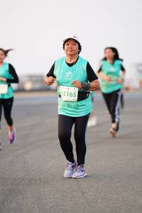 BIB: 3165
                            <button type="button" onclick="openModal(12201701)" class="btn btn-primary btn-sm float-right btn-popup" data-toggle="modal" data-target=".modal-high-quality">
                        <i class="fas fa-shopping-cart"></i> Add to Cart
                    </button>
                                            <button type="button" onclick="isThisMe(12201701, true)" class="btn btn-success btn-sm float-right btn-popup btn-isme hidden" data-toggle="tooltip" data-placement="bottom" title="นี่คือรูปของคุณใช่ไหม คลิกที่นี่เพื่อเอาเข้าอัลบั้ม">
                        <i class="fas fa-plus"></i> Add to album
                    </button>
                    <button type="button" onclick="isThisMe(12201701, false)" class="btn btn-warning btn-sm float-right btn-popup btn-isnotme hidden">
                        <i class="fas fa-ban"></i> Remove from album
                    </button>