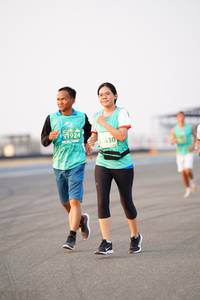 BIB: 1924, 5630
                            <button type="button" onclick="openModal(12169168)" class="btn btn-primary btn-sm float-right btn-popup" data-toggle="modal" data-target=".modal-high-quality">
                        <i class="fas fa-shopping-cart"></i> Add to Cart
                    </button>
                                            <button type="button" onclick="isThisMe(12169168, true)" class="btn btn-success btn-sm float-right btn-popup btn-isme hidden" data-toggle="tooltip" data-placement="bottom" title="นี่คือรูปของคุณใช่ไหม คลิกที่นี่เพื่อเอาเข้าอัลบั้ม">
                        <i class="fas fa-plus"></i> Add to album
                    </button>
                    <button type="button" onclick="isThisMe(12169168, false)" class="btn btn-warning btn-sm float-right btn-popup btn-isnotme hidden">
                        <i class="fas fa-ban"></i> Remove from album
                    </button>