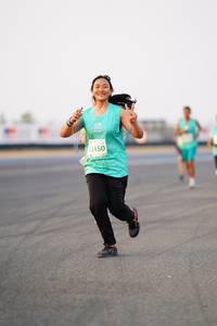 BIB: 3150
                            <button type="button" onclick="openModal(12181002)" class="btn btn-primary btn-sm float-right btn-popup" data-toggle="modal" data-target=".modal-high-quality">
                        <i class="fas fa-shopping-cart"></i> Add to Cart
                    </button>
                                            <button type="button" onclick="isThisMe(12181002, true)" class="btn btn-success btn-sm float-right btn-popup btn-isme hidden" data-toggle="tooltip" data-placement="bottom" title="นี่คือรูปของคุณใช่ไหม คลิกที่นี่เพื่อเอาเข้าอัลบั้ม">
                        <i class="fas fa-plus"></i> Add to album
                    </button>
                    <button type="button" onclick="isThisMe(12181002, false)" class="btn btn-warning btn-sm float-right btn-popup btn-isnotme hidden">
                        <i class="fas fa-ban"></i> Remove from album
                    </button>